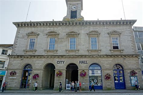 city hall cornwall.